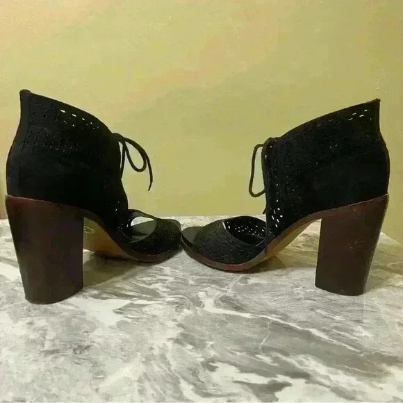 Gianni Bini Shoes Womens Size 9.5 Black Block Heel Lace Leather Peep Toe Cutout - Picture 9 of 12